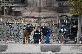 Conviction Pieces of the Robbery at the Louvre Museum - Paris