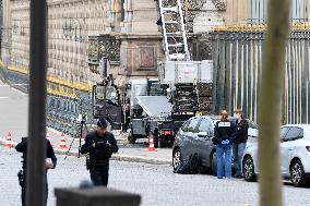 Conviction Pieces of the Robbery at the Louvre Museum - Paris