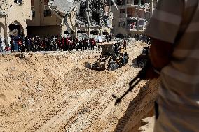 A Bulldozer Is Used In Search Of Bodies Of Israeli Hostages - Gaza