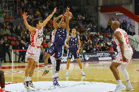 BASKET - Serie A2 - Sella Cento vs Liofilchem Roseto