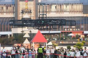 Manned Near-earth Vehicle