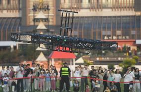 Manned Near-earth Vehicle