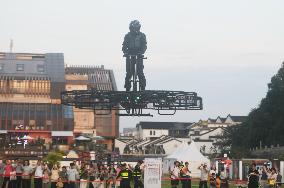 Manned Near-earth Vehicle