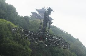 Manned Near-earth Vehicle