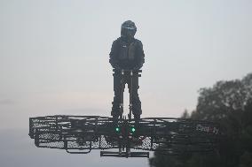 Manned Near-earth Vehicle