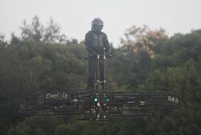 Manned Near-earth Vehicle