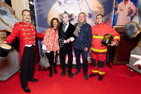 Tempo New Cirque D Hiver Bouglione - Paris