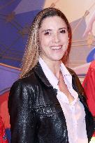 Tempo New Cirque D Hiver Bouglione - Paris