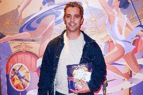 Tempo New Cirque D Hiver Bouglione - Paris