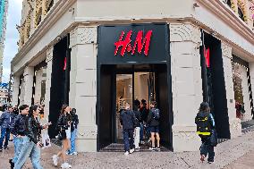H&M Flagship Store