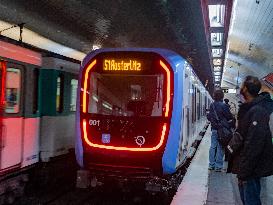 The New Trains on Metro Line 10 - Paris