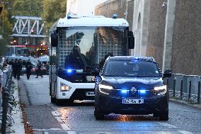 Awaiting Sarkozy s Arrival at La Sante Prison - Paris