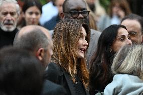 Sarkozy's Residence Before Incarceration - Paris