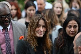 Sarkozy's Residence Before Incarceration - Paris