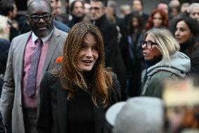 Sarkozy's Residence Before Incarceration - Paris