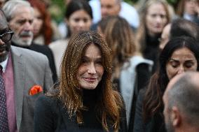 Sarkozy's Residence Before Incarceration - Paris