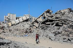 Debris Removal Operations Underway - Gaza City