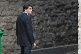 Sarkozy's Residence Before Incarceration - Paris