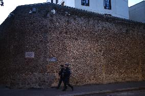 Illustration - La Sante Prison Exterior - Paris
