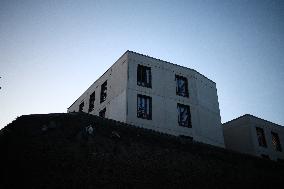 Illustration - La Sante Prison Exterior - Paris