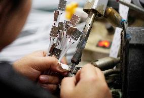 Data Line Manufacturing in Liuzhou