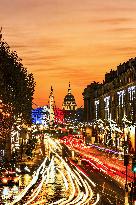 Illustration - Noel in Paris