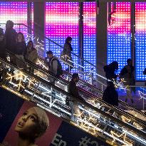 Illustration - Noel in Paris