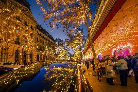 Illustration - Noel in Paris