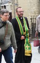 Father Joe Set - Paris