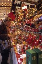 Illustration - Noel in Paris