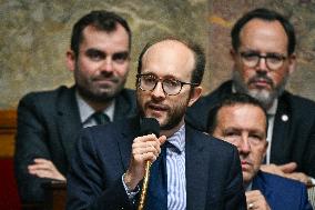 Questions to the government at the National Assembly in Paris FA