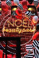 Illustration - Noel in Paris