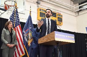 Hochul Joint Appearance with Mamdani in Queesn, NY