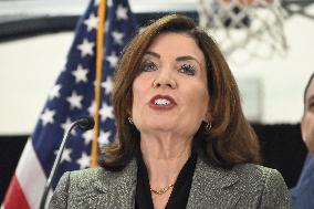 Hochul Joint Appearance with Mamdani in Queesn, NY