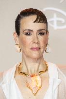 All's Fair Disney+ Paris Serie Premiere NB