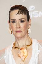 All's Fair Disney+ Paris Serie Premiere NB