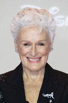 All's Fair Disney+ Paris Serie Premiere NB