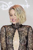 All's Fair Disney+ Paris Serie Premiere NB