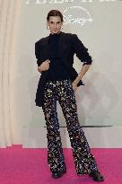 All's Fair Disney+ Paris Serie Premiere NB