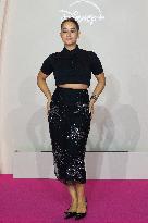 All's Fair Disney+ Paris Serie Premiere NB