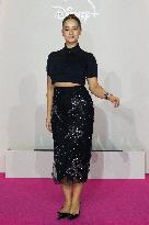 All's Fair Disney+ Paris Serie Premiere NB