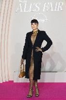 All's Fair Disney+ Paris Serie Premiere NB