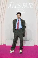 All's Fair Disney+ Paris Serie Premiere NB