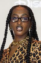 All's Fair Disney+ Paris Serie Premiere NB