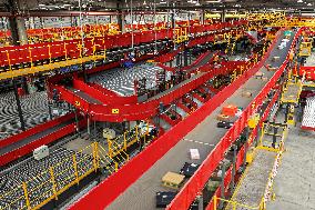 11.11 Express logistics