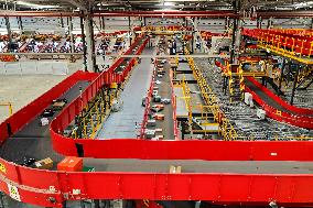 11.11 Express logistics