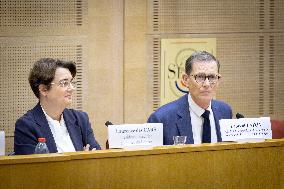 Laurence de Cars At Hearing After Robbery at the Louvre Museum - Paris AJ