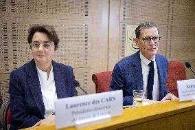 Laurence de Cars At Hearing After Robbery at the Louvre Museum - Paris AJ