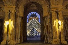 Illustration - Louvre - Paris