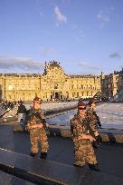 Illustration - Louvre - Paris